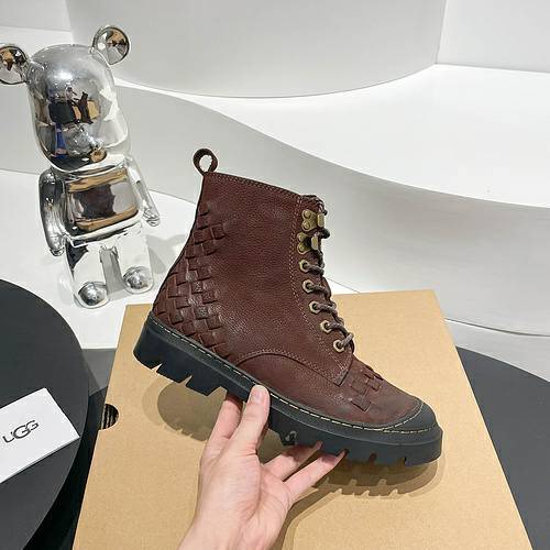 Picture of UGG Shoes Women _SKUfw146519940fw